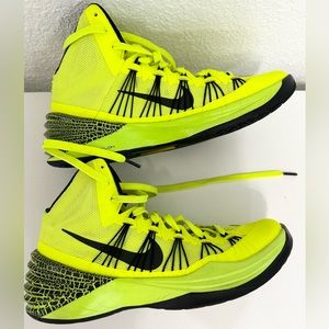NIKE LUNARLON HYPERDUNK